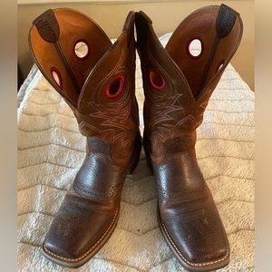 Ariat Men's Heritage Roughstock Brown Oiled  Cowboy Boots